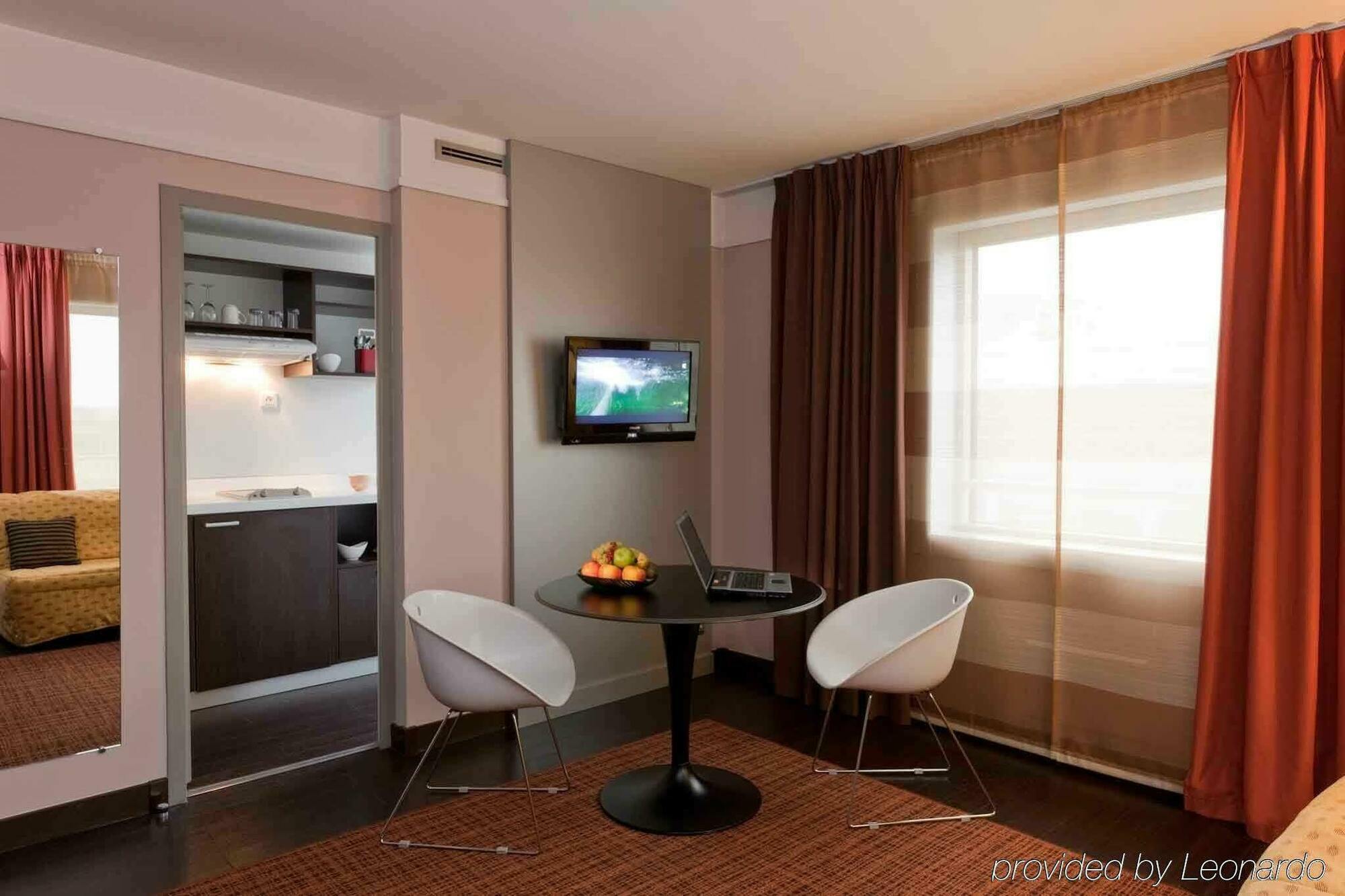 Mercure Paris La Defense Grande Arche Nanterre Zewnętrze zdjęcie